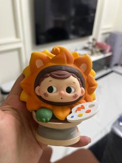 他很大一个，还会动眼珠子，为啥跌到十多块了都，和哦崽也很像啊