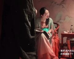 1.目前只有窃云台能让我感受到爱读文言文
2.九千岁已死 万