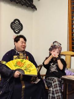 《求己》—— 既求神佛无用，那不如求己

剧本配置：3男3女