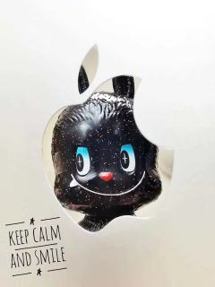 当年太喜欢mini系列，自己做成了包挂，还特意买了有透明隔层