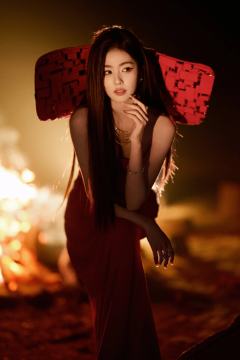 红红火火🔥元旦快乐宝宝们！
也期待一下白鹿今年的两部剧₍˄