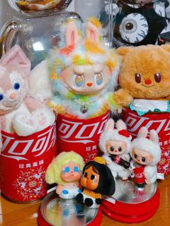 因为一个可乐罐
又把可乐翻红了