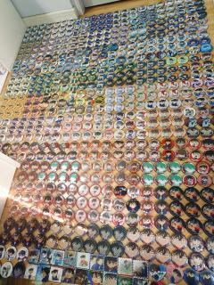 最后还是裸放了。也算存个档
这么摆出来一看感觉吧唧也没有多少