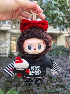 我喜欢改娃，可以个性化定制，不和别人“撞衫”。而且现在原装娃