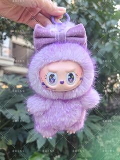 我喜欢改娃，可以个性化定制，不和别人“撞衫”。而且现在原装娃