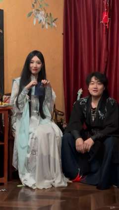 沈千：当质子撕下面具，你们才配看见我的真容
在宁波大马戏团的