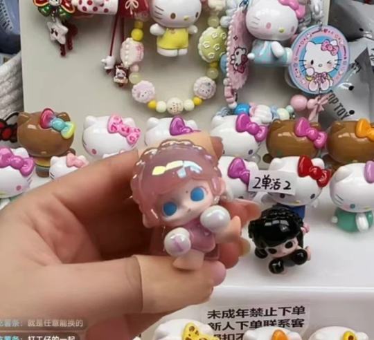 想问问lulu拳击超隐出什么价格合适啊？