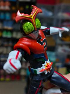 这种复古感的假面骑士﻿正合我口味
身材比例和剧照还原度很高，