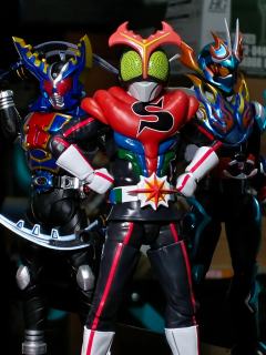 这种复古感的假面骑士﻿正合我口味
身材比例和剧照还原度很高，