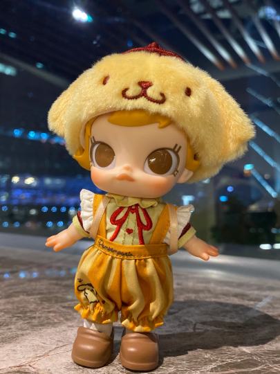 可爱的女儿，没忍住入手第一只babymolly换上小衣服太合适了！！