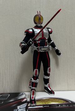 再次入手，果然还是要加上皮套