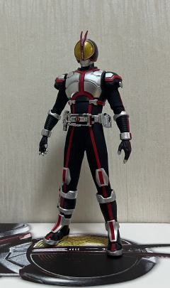 再次入手，果然还是要加上皮套