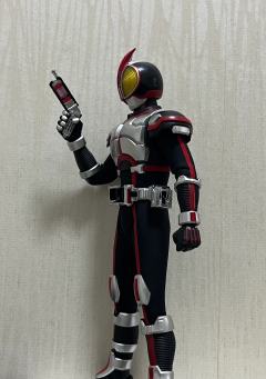 再次入手，果然还是要加上皮套