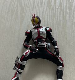 再次入手，果然还是要加上皮套