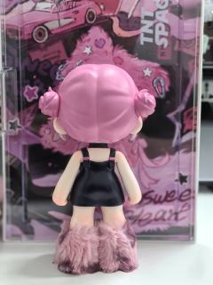 Dora 反P甜心~实物图来啦~
这款大娃的特别之处如下~
