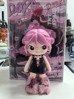 Dora 反P甜心~实物图来啦~
这款大娃的特别之处如下~
