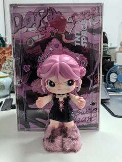 Dora 反P甜心~实物图来啦~
这款大娃的特别之处如下~
