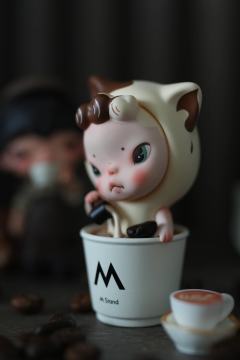 盲盒做工十分精美，有质感，希望多出一些哦