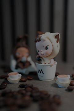 盲盒做工十分精美，有质感，希望多出一些哦