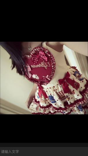 问问各位lo娘们这款现在知名嘛？是仲夏物语滴 好几年前朋友送的