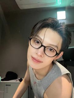 请为赵雨凡投票吧！！🦅