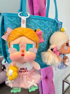 ˃̣ᯅ˂.
小哭包女e 还素太美啦 连后脑勺都漂亮的不像话～