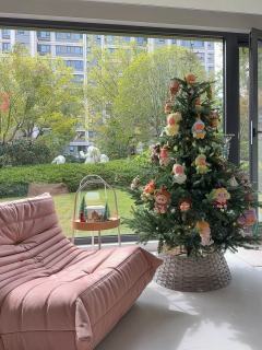 我的娃娃们就是最好的圣诞树装饰✌️