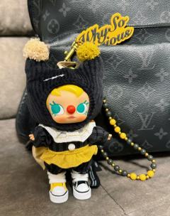 价格很低，但是我觉得不是雷。第一次花钱买Molly，哈哈哈。