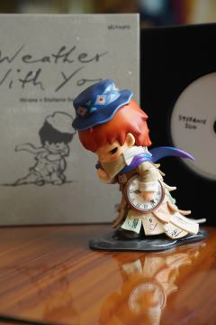 孙燕姿演唱会门票抢不到，花巨资买个燕姿小野联名还是很开心的。