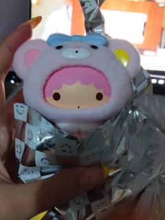 三丽鸥小斗篷系列盲盒-拉拉