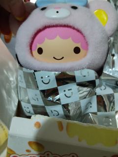 三丽鸥小斗篷系列盲盒-拉拉