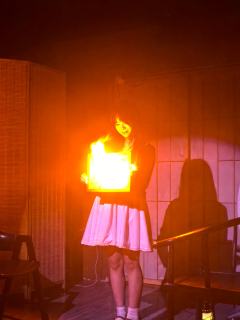 出现了，塑料大棚的双郑，剧本杀届唯一真骨k情侣位！

体验角