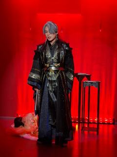 【人生若只如初见,遇见已是上上签。
朱懿辰,你一定是上天许我