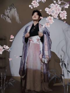 🪆阿益奇迹暖暖get~
小卫终究是骗了小卫,负了小卫
店