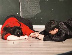 “他们终将会离去，可黄冰糖，金戒指，青绿色鹅卵石，证明他们曾