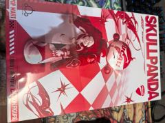 红色的可动人偶，好酷啊。四小只放一起，眼睛太好看了吧。