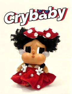 太合适啦！！
新品crybaby小黑皮太可爱啦
红波点裙呼应