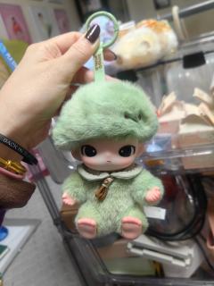 虽然dimoo坐坐确实设计少了心意，但是该说不说，就好大儿这