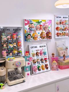 我超拿得出手的哭娃收纳画‼️
还有度假哭娃搪胶～盲盒一应俱全