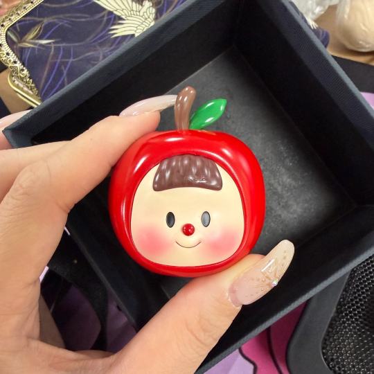 当年不舍得买 现在随便买 收集全部是最终目标