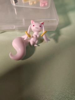 把答辩从小圆身上抠下来了，不愧是牢丘一脸出生样