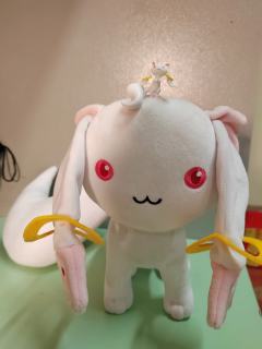 把答辩从小圆身上抠下来了，不愧是牢丘一脸出生样