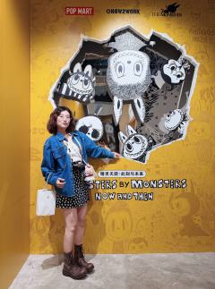 特地从云南跑到上海去看拉布布10周年展，但是进去总共20分钟