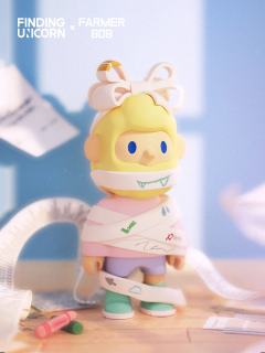 回忆是一座无声的剧场
思绪轻转，TA们如无声帷幕
在意识深处