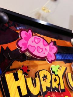 谁能想到😏这幅盲盒画的名字叫👻来了
也太🎃万圣节了吧～