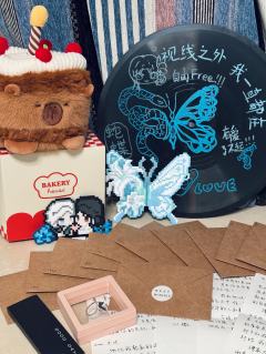 “伤口是生命的裂缝,但裂缝之中,也可以长出花”
以撒,类父、