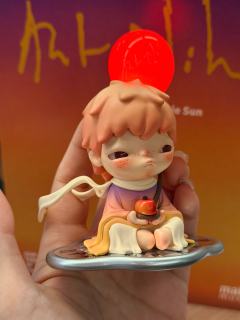 孙燕姿小野联名 
这颗苹果🍎细节太满了！