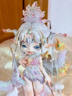 整体珠光，不同光线展示不同色彩，好精致好好看！