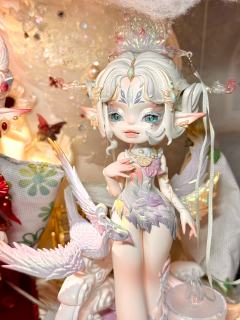 整体珠光，不同光线展示不同色彩，好精致好好看！