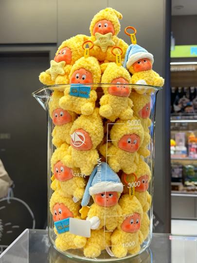 是谁！拥有了这么多星星人！是我呀！！⭐⭐⭐星星人太可爱了太可爱了太可爱了！每一只都可爱！真的很治愈！！终于轮到我🥰